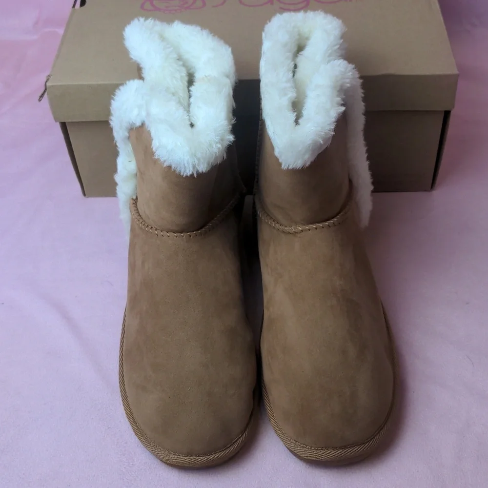Sugar Paxley Chestnut Cozy Winter Boots size 8